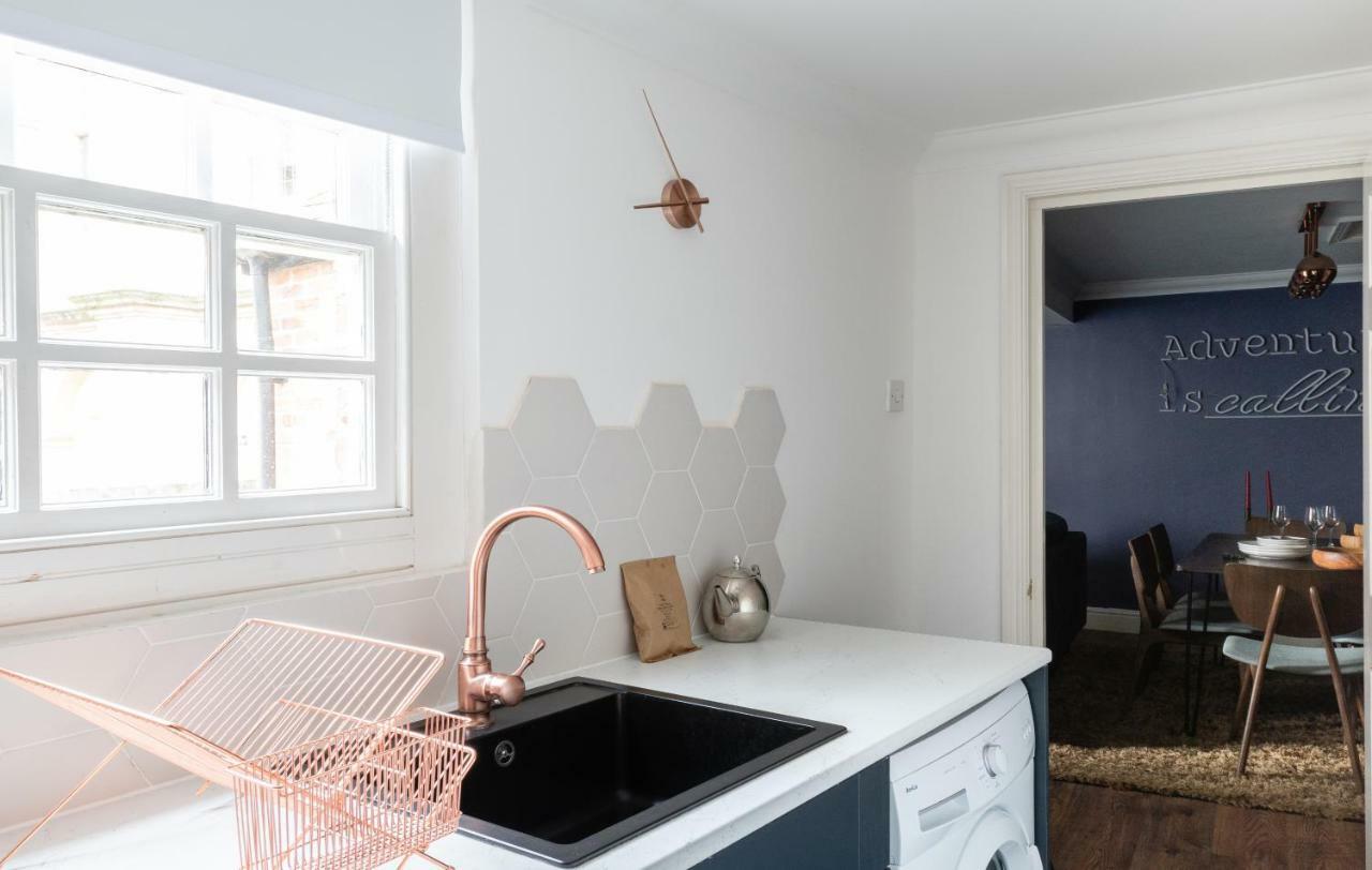 Apartamento The Historic Gem - Central 3Bdr Maisonette Oxford Exterior foto