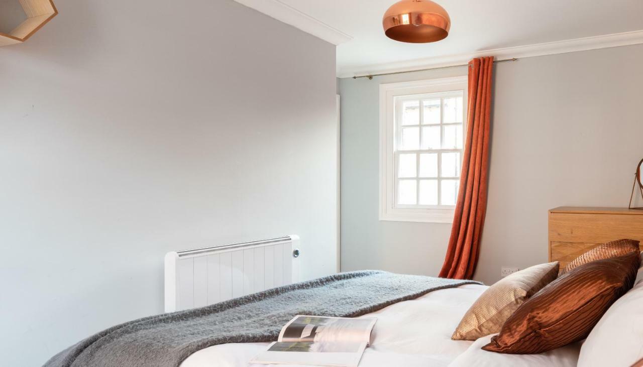 Apartamento The Historic Gem - Central 3Bdr Maisonette Oxford Exterior foto